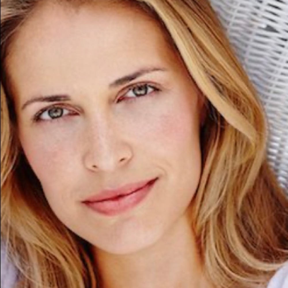 Meet your Posher, HK